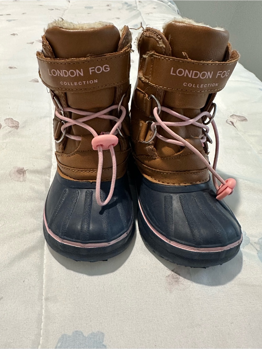 London Fog Kids winter boots
